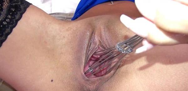  deep dildoing luxury vagina